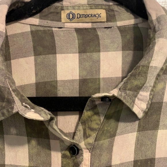 Democracy Flannel - Picture 3 of 5